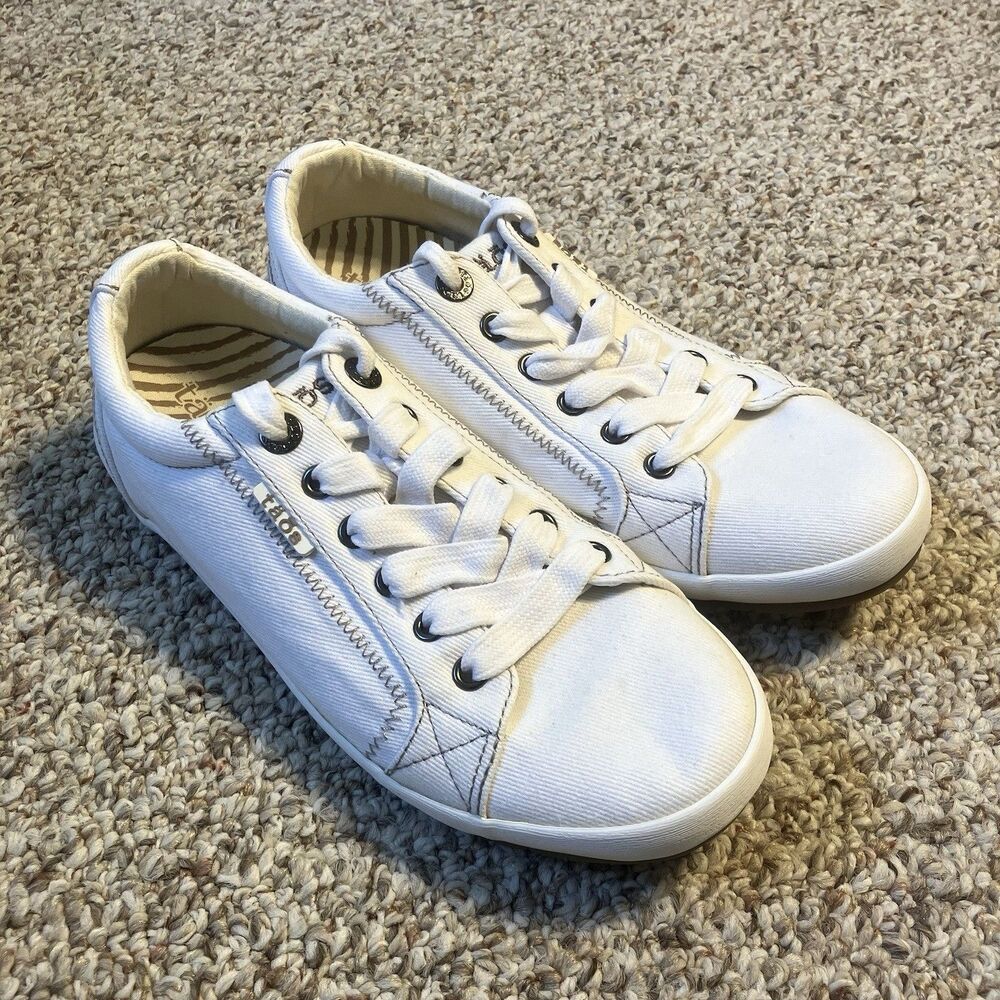 Taos Star Womens Size 9 US White Canvas Lace Up Tennis Low Top Sneakers Shoes